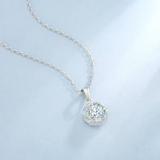ダイヤモンド の2.5倍の輝き Aj forever モアサナイト １ct シルバー925 プチネックレス