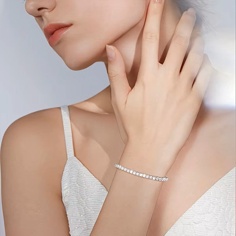 モアサナイト　ダイヤモンド の2.5倍の輝き Aj forever  2.37ct シルバー925 テニスチェーンブレスレット