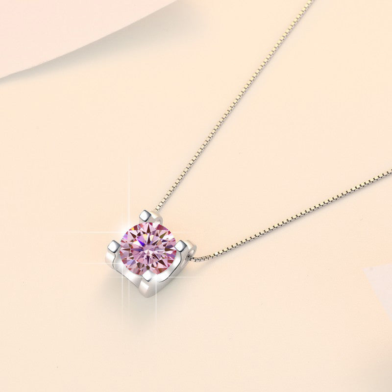 ピンクダイヤモンド の2.5倍の輝き Aj forever ピンクモアッサナイト １ct シルバー925 プチネックレス