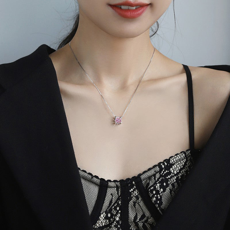 ピンクダイヤモンド の2.5倍の輝き Aj forever ピンクモアッサナイト １ct シルバー925 プチネックレス